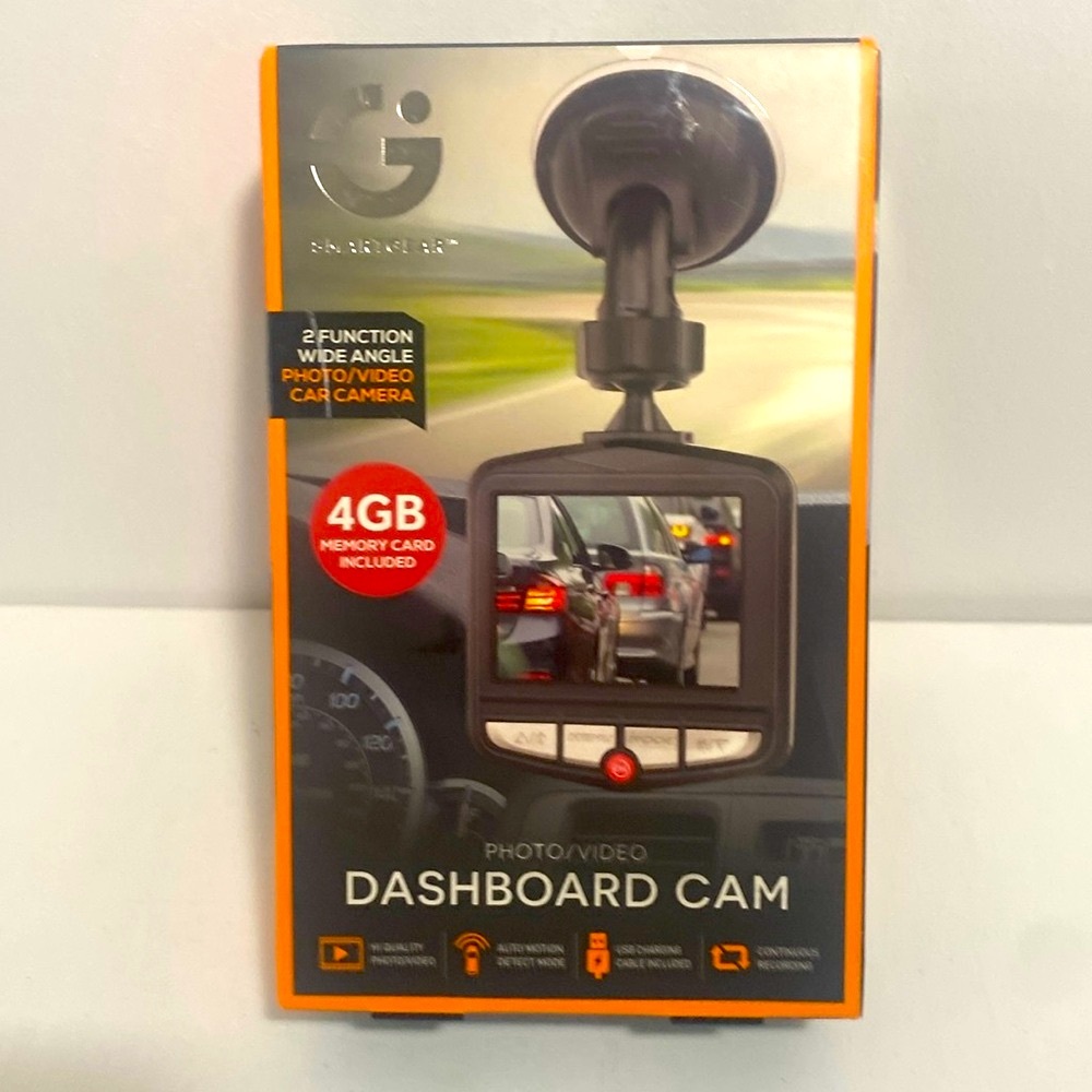 Smartgear Photo/Video Dashboard Cam W/ 4G Memory Card NWT Factory Sealed O/S